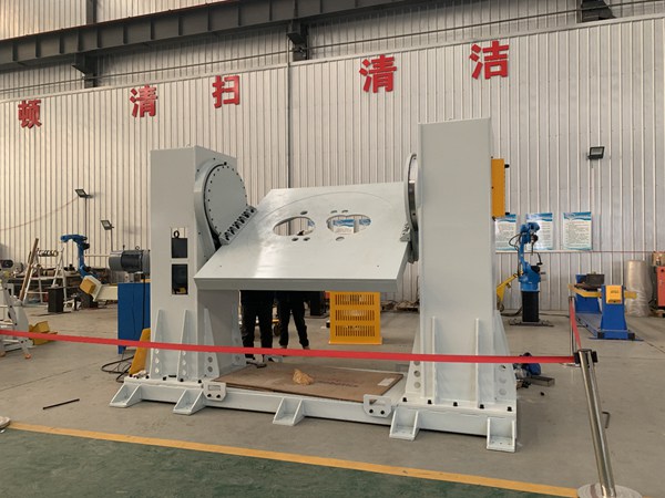 青島賽邦生產(chǎn)的焊接變位機展示 焊接變位機的工作原理