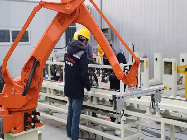 碼垛機器人生產線的工作流程 碼垛機器人生產線圖片展示