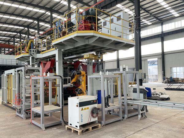 青島賽邦生產(chǎn)的搬運機器人生產(chǎn)線展示 搬運機器人生產(chǎn)線有哪些類型?