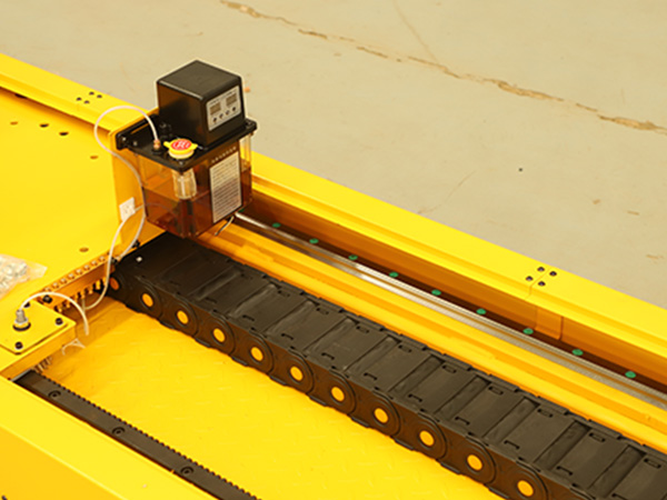 焊接機(jī)器人與焊接專機(jī)外部軸焊接效率不同 焊接機(jī)器人與焊接專機(jī)外部軸焊接效率不同