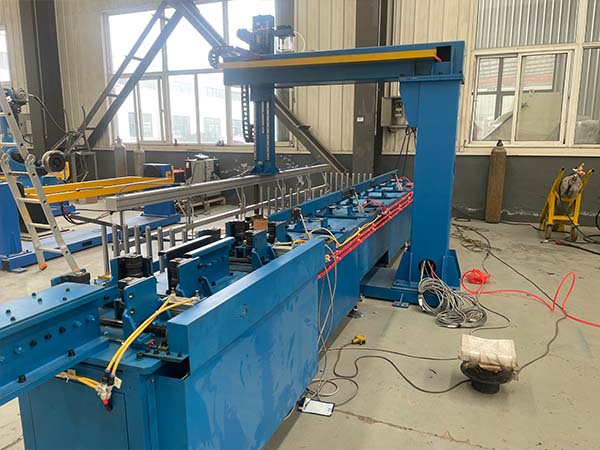 自動(dòng)化焊機(jī)如何做到靈活焊接 自動(dòng)化焊機(jī)如何做到靈活焊接