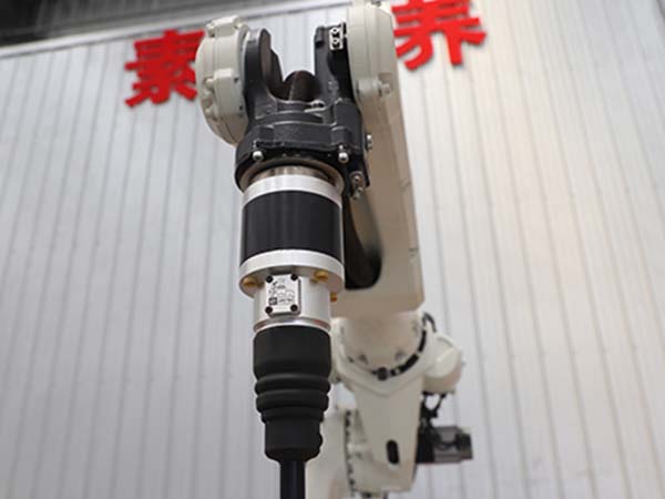 焊接機器人的常見問題及解決措施 焊接機器人的常見問題及解決措施