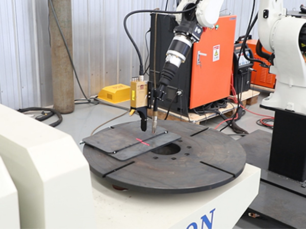 全自動點焊機器人生產(chǎn)線應用領域 全自動點焊機器人生產(chǎn)線應用領域