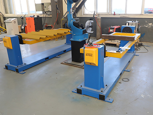 焊接變位機使用壽命較長，實現(xiàn)較高的生產效益