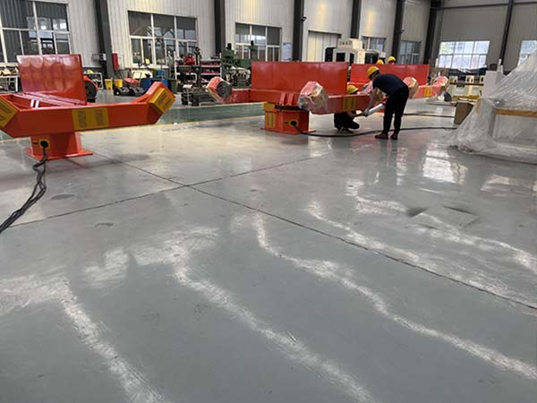 焊接機(jī)器人輔助設(shè)備 焊接機(jī)器人輔助設(shè)備